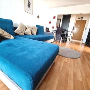 2BR Spacious Comfy Flat-Amazing - Landmark & City View