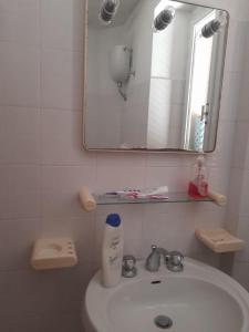 Chambre Lits Jumeaux avec Salle de Bains Privative Séparée