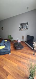 Loft2be