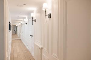 Gatsby Chic & Elegance & Billiards & Fitness & Luxury