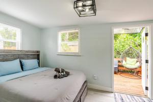 Stylish Cottage Retreat, Hot Tub, Bikes, Beach