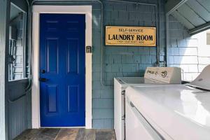 Stylish Cottage Retreat, Hot Tub, Bikes, Beach