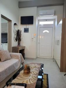 Sebastian Luxury House