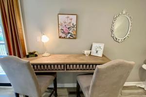 Main St Eureka - Suite 201 - 3hvězdičkové hotely ve městě Eureka Springs