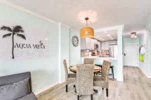 Oceanfront Views and Pool Access Gem in Galveston