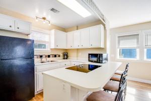 F-76 Terramar Cliffs