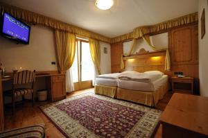 Double or Twin Room with Balcony room in Hotel Al Forte