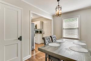 Less Than 2 Mi to Uptown Charlotte Home with Large Yard!