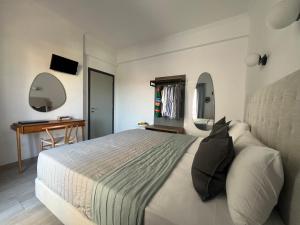 Central Guest House Skiathos