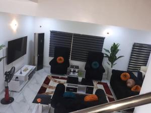 4 bedroom semi-detached in ikate - Ubytování bez kategorie ve městě Lekki