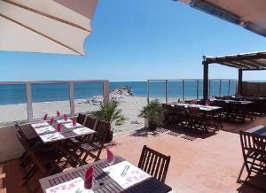 Bateaux BATEAU STANDING A QUAI tout confort : photos des chambres