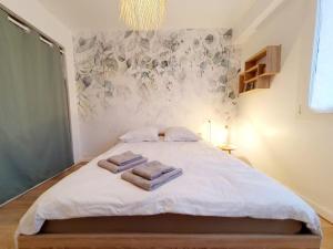 Appartements La Corderie - Centre Ville - Parking : photos des chambres