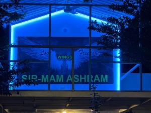 Sir Mam Ashram
