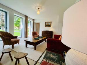 Maisons de vacances La maison de l-Orangerie - Charm & comfort in the very heart of Carentan : photos des chambres