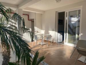 Lilly Apartment resort