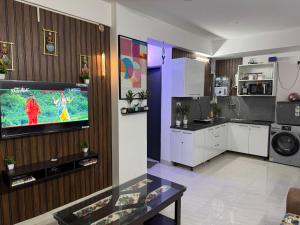 Dwarka Express Studios