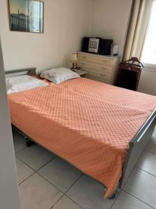 2 room apartment with sea view