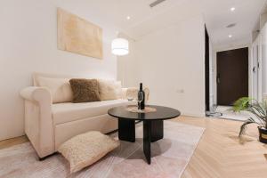 Tplace Apartel w Lift near HoanKiem Lake