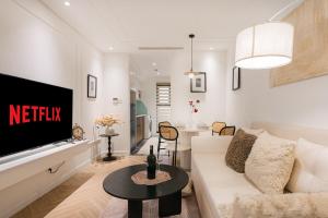 Tplace Apartel w Lift near HoanKiem Lake