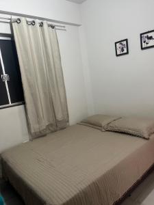 Quarto próximo AV JK