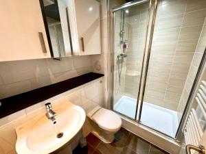 Ocean Park Apartments - Free Parking and Fast WiFi