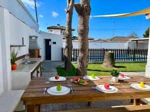 GATU Villa Serena piscina privada mayores de 25 años y familias