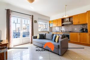 #316 Flat New Town by Home Holidays