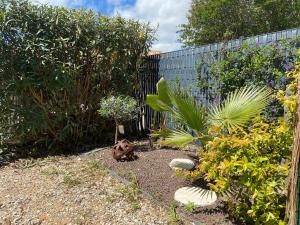 Villas Maison a 350 m de la plage animaux bienvenus : photos des chambres