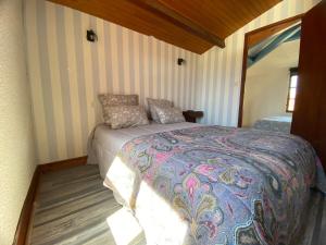 Villas Maison a 350 m de la plage animaux bienvenus : photos des chambres