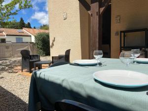 Villas Maison a 350 m de la plage animaux bienvenus : photos des chambres