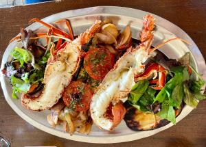 Bateaux BATEAU STANDING A QUAI tout confort : photos des chambres