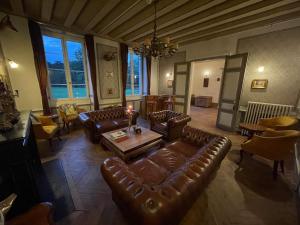 Hotels Chateau De La Coutanciere : photos des chambres