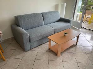 Fréjus plage T2, piscine, parking, plages à 200m