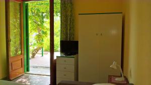 Seafront Apartments Garden House