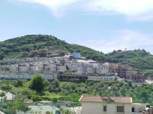 Sunhill spacious 2 bedroom Luxury Apartment