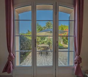 Villas Nouveaute, maison avec piscine : photos des chambres