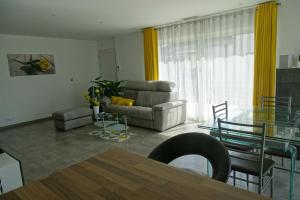 Villas Villa familiale avec piscine, jardin a 10 mn d-Uzes : photos des chambres
