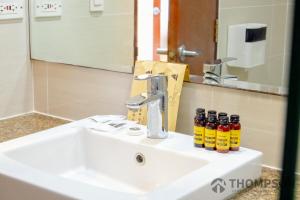 Cozy 2 Bedroom Haven in Uptown BGC