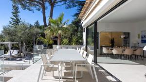 5 bedroom villa, Cannes, Sea view