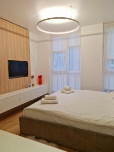 "M&D ApartmentsLviv"- White Great Britain