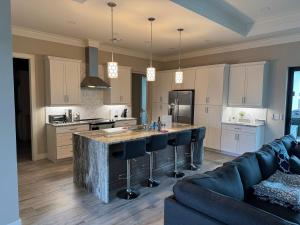 Brand New Luxury 4 bedroom heated pool home