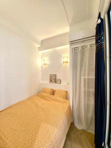 Bright apartment near the beach