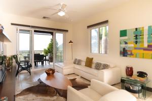 CR Luxury Altavista 2B 3 Bdrm