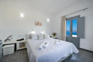 Pancratium Villas & Suites Santorini Greece