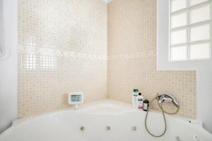 Nice apt next to Hard Rock Hotel