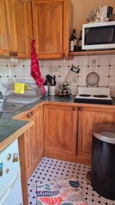 Cozy En-Suite Studio - Bright, Central & Green