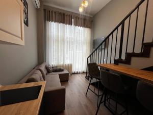 Eco Pro Apart on Kamanina