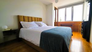 Amorosa Beach Apartment Sea View