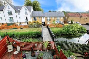 The Dover House with river and Castle views