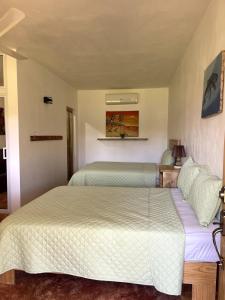 Habitacion 2 en Danis Guest House